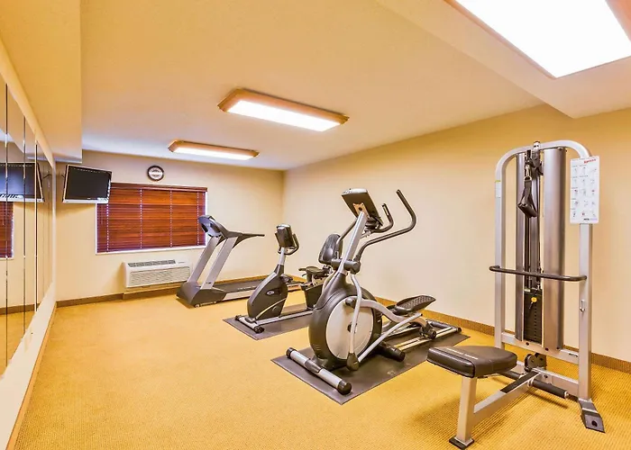 Hotel Americinn By Wyndham Monmouth