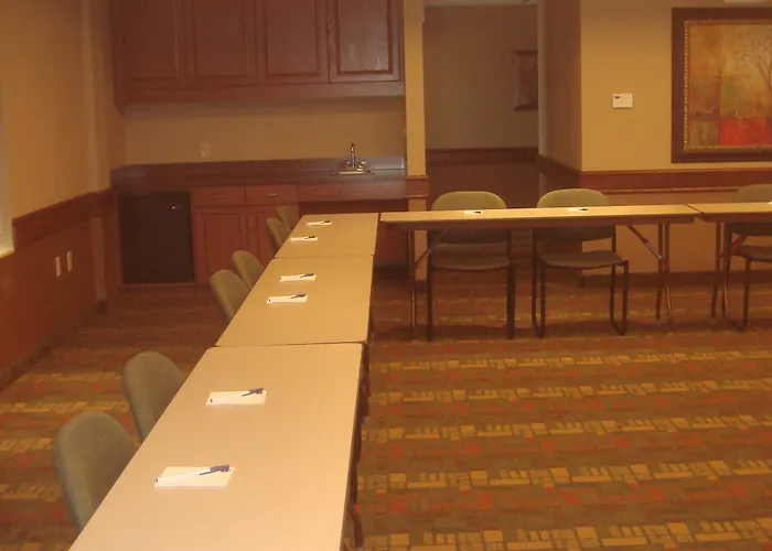 Americinn By Wyndham Monmouth
