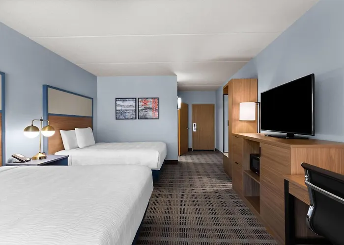 Hotel Americinn By Wyndham Monmouth