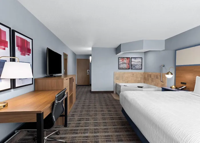 Hotel Americinn By Wyndham 3*